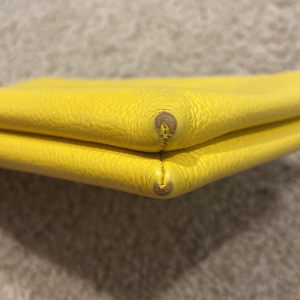 Coach Double Zipper Full Size Wallet F53080, GUC, Yellow - Picture 3 of 10